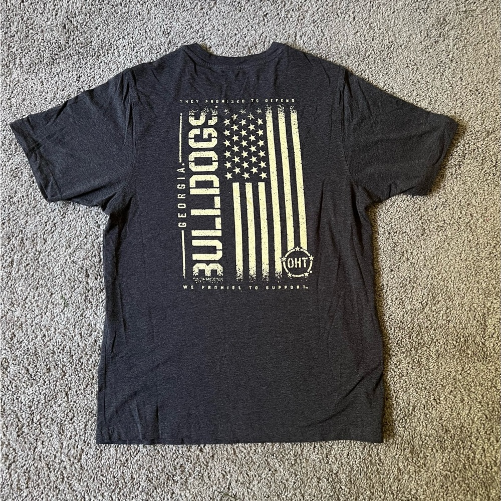 NWOT OHT University of Georgia Bulldogs UGA Graphic T-Shirt Military Medium